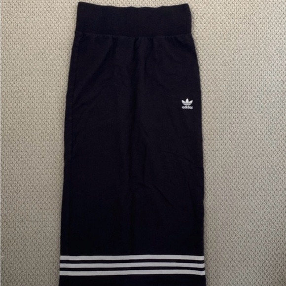 Adidas pencil skirt-midi length-elastic waistband-back slit, high waisted - Picture 4 of 13